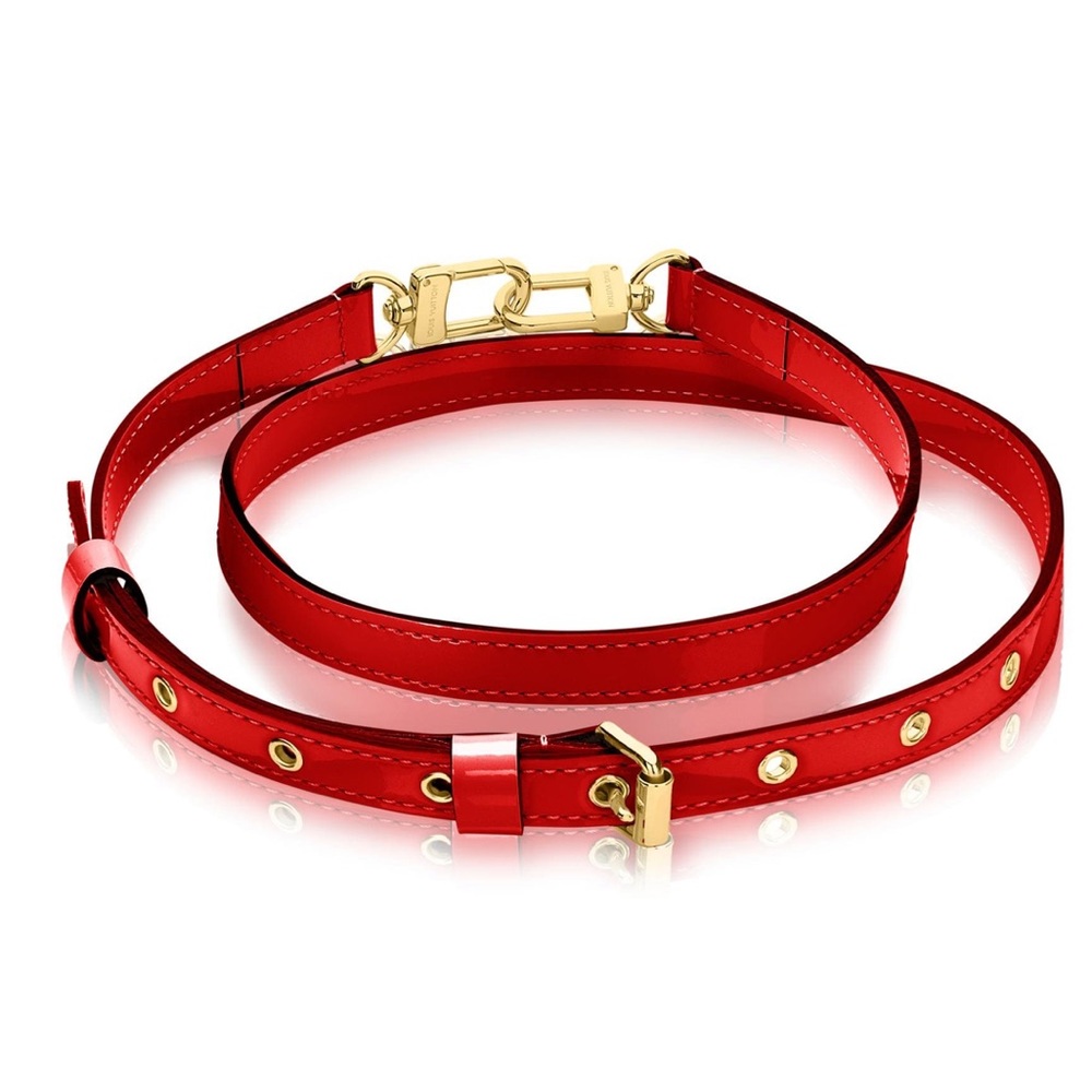 ADJUSTABLE SHOULDER STRAP 16 MM VERNIS
J01862